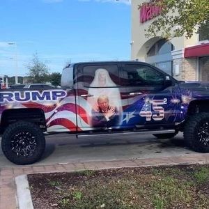 Meet your Posher, Buck